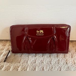 COACH burgundy red patent leather wallet